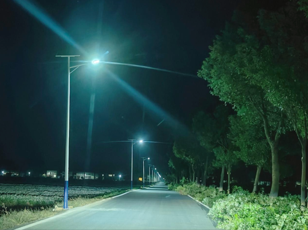 铁岭市新农村路灯8米太阳能农村用灯 - 推荐
